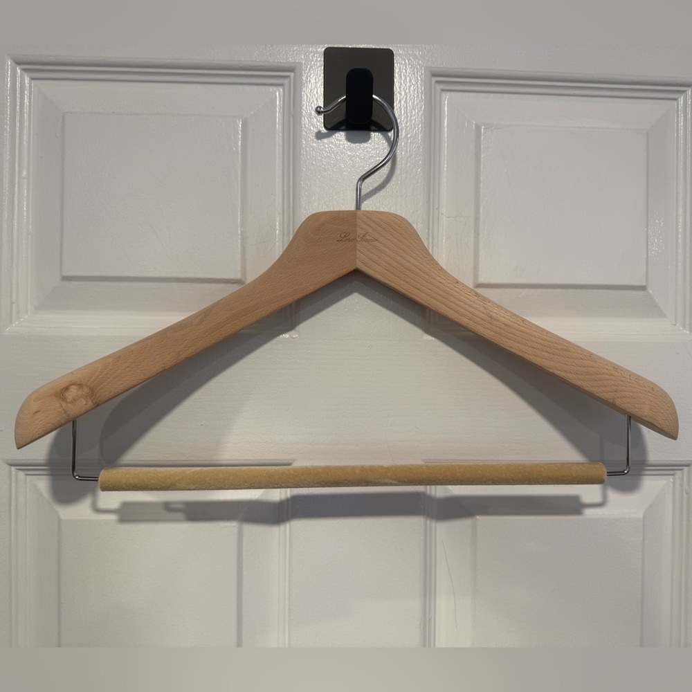 LORO PIANA NATURAL Color Wood & Velvet Retail 17 1/2" Suit Hanger Like New